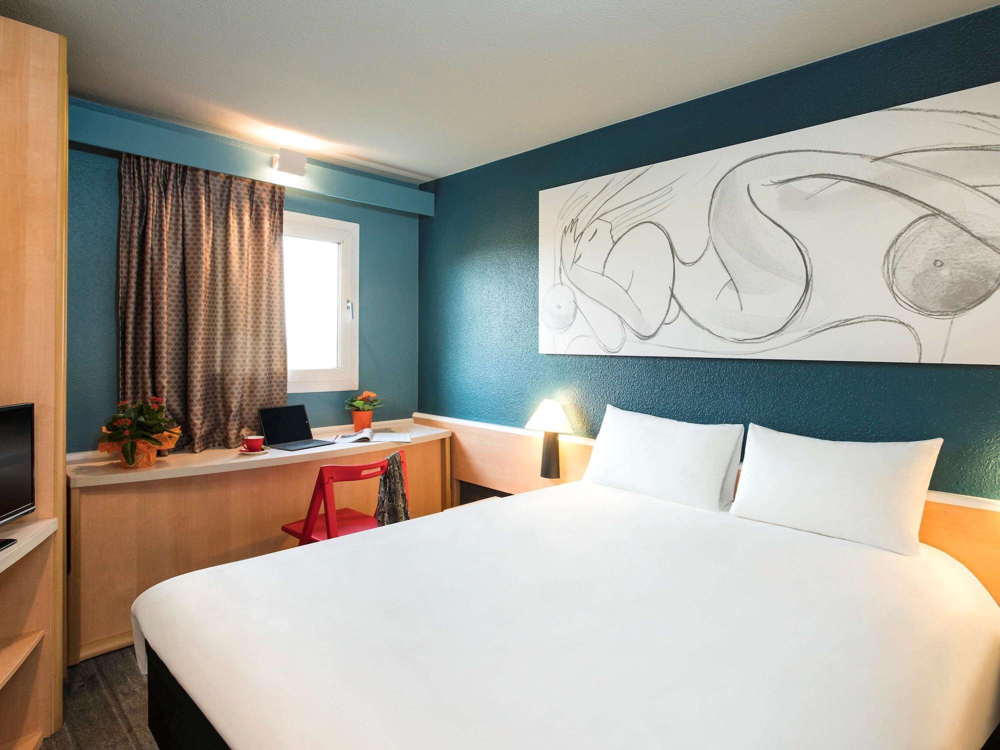 Ibis Nord Hotel Tours